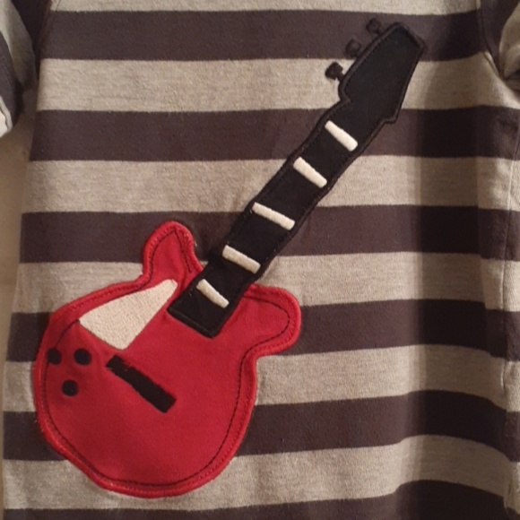 Carters size 2 shirt and matching pants - Picture 2 of 6